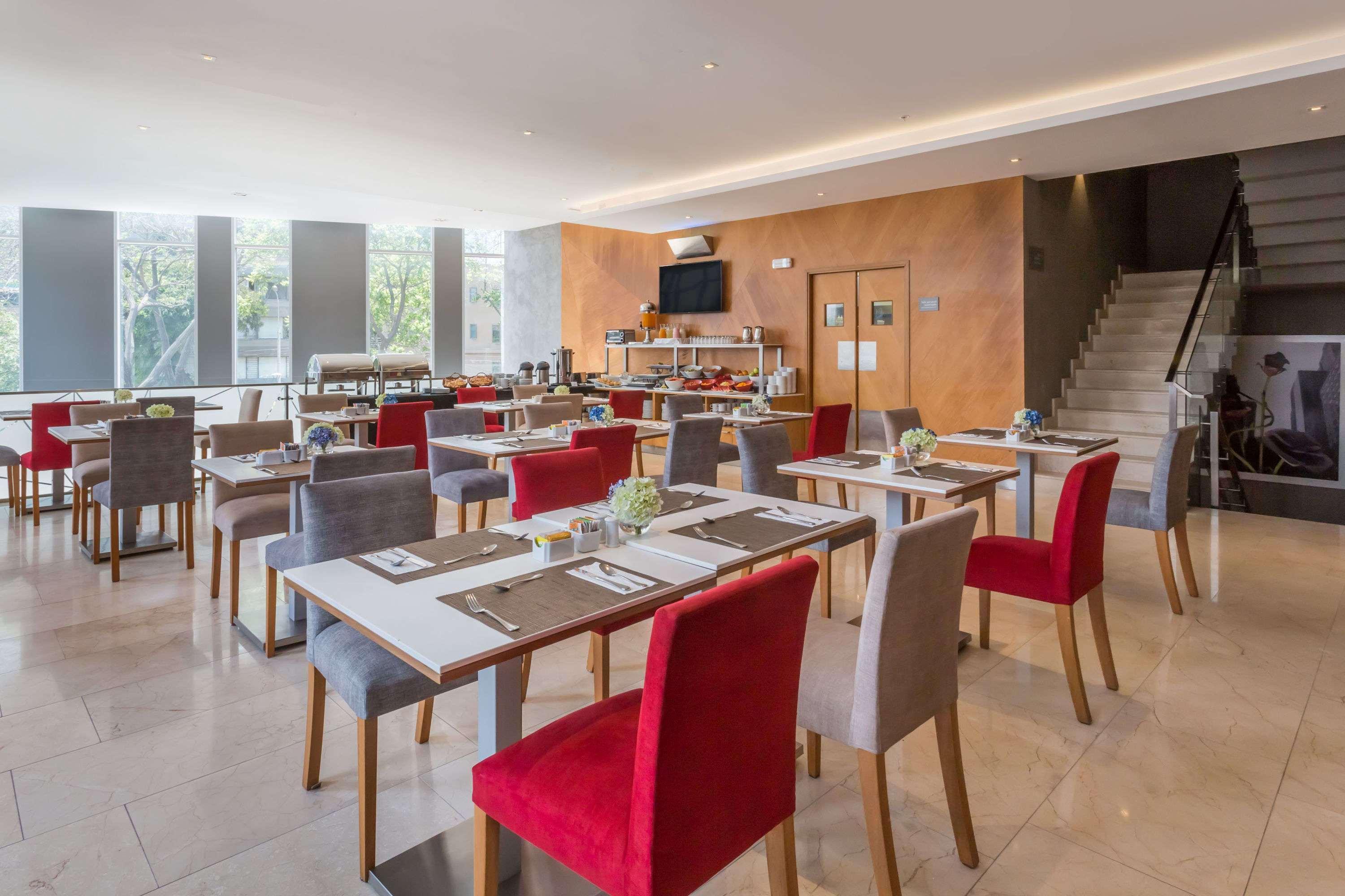 Ramada Encore By Wyndham Lima San Isidro Exteriör bild
