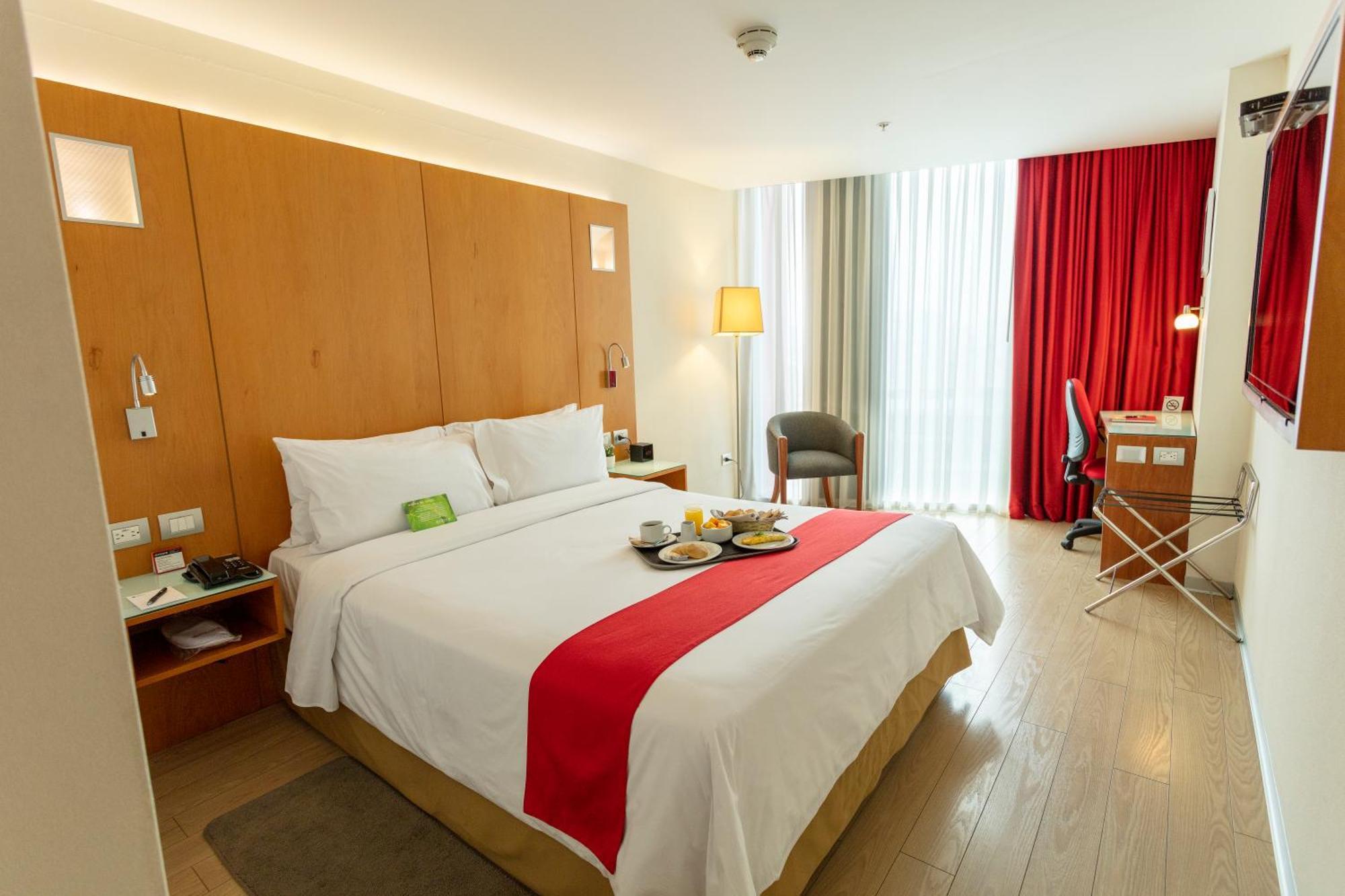 Ramada Encore By Wyndham Lima San Isidro Exteriör bild